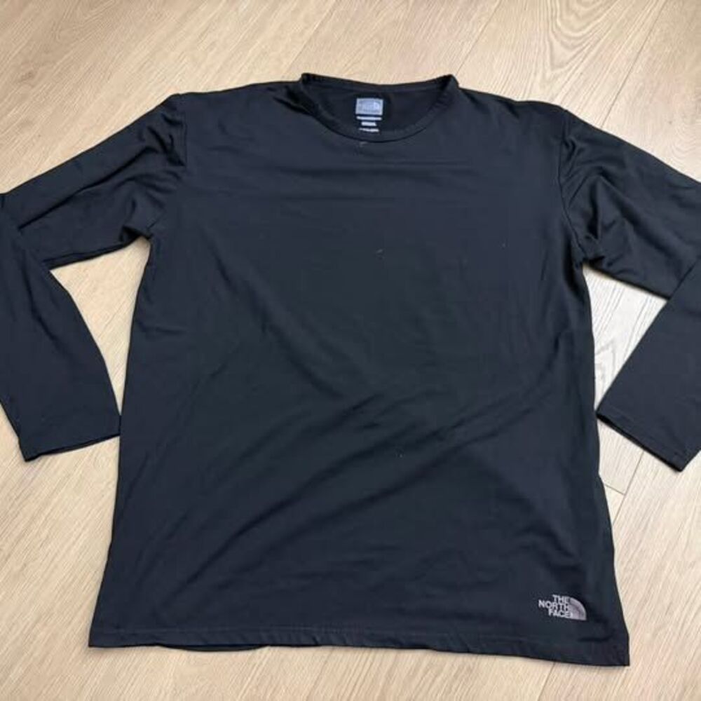 The North Face Women’s Long Sleeve Shirt size XL